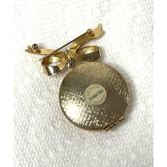 Vintage Brooch Locket Unforgettable Perfume Vt Avon Costume Jewelry Pin AU05 - Picture 3 of 5